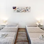 Modern With Shared Pool * Cepljani