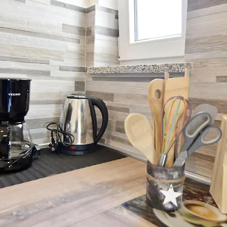 Modern With Shared Pool Apartman